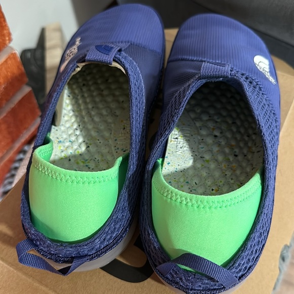 ❌SOLD❌North Face Base Camp Mule - Picture 5 of 10